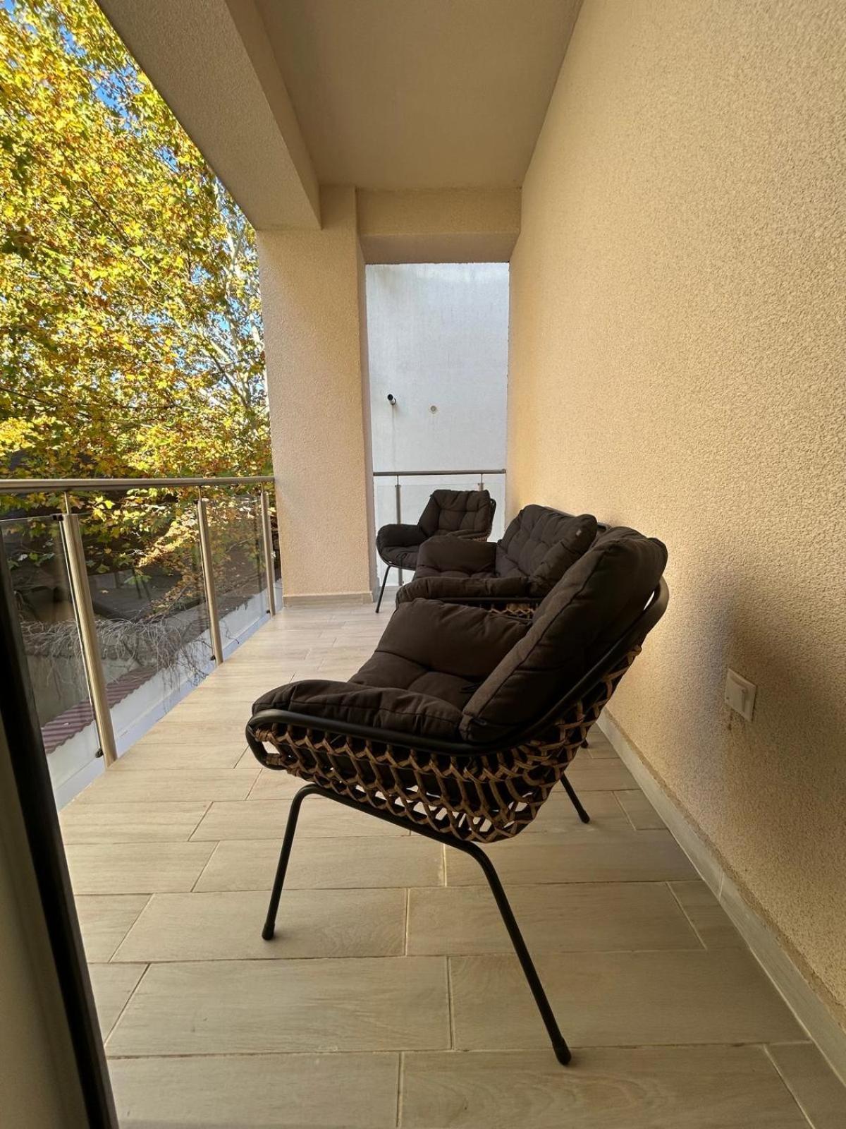 Residence Toscana#9 New Otopeni Exterior foto